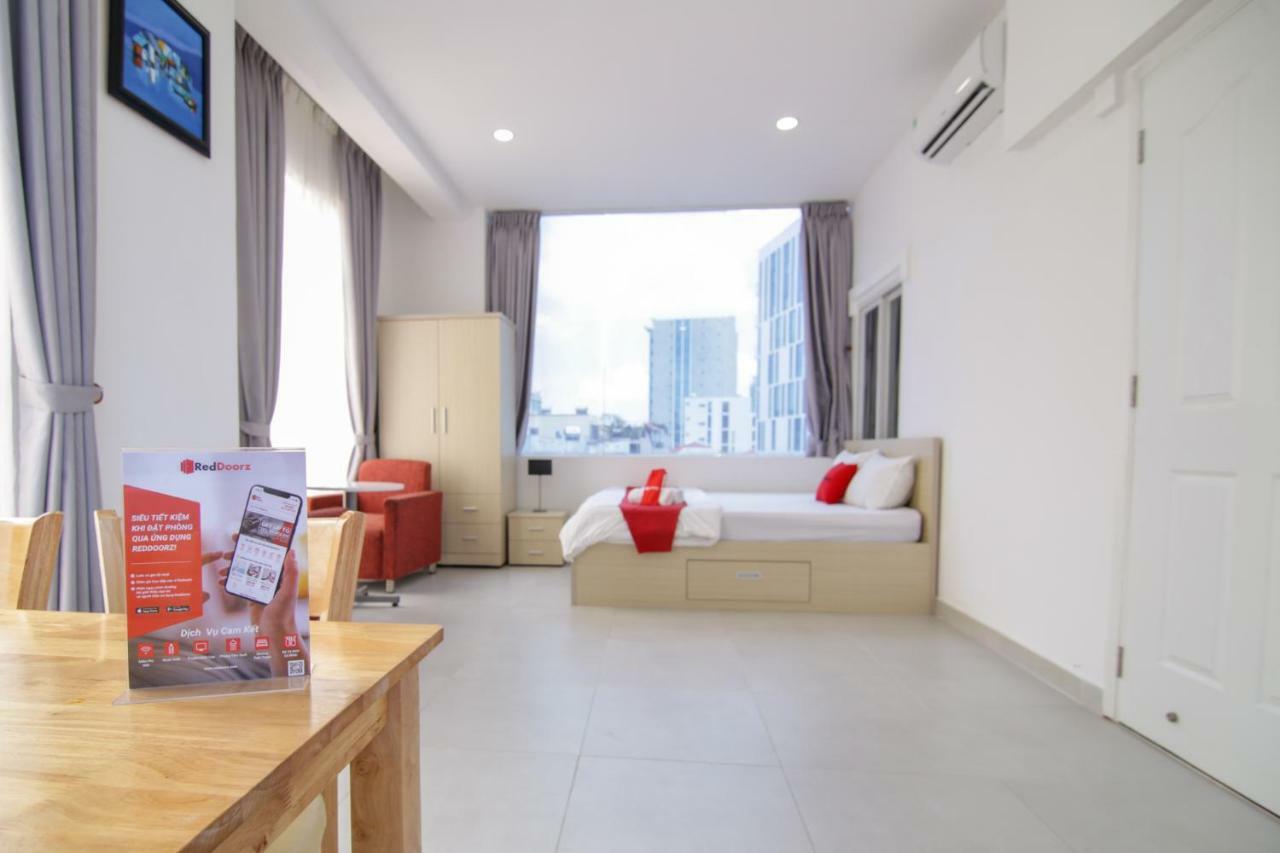 Reddoorz Near Quan Khu 7 Stadium Ho Chi Minh Zewnętrze zdjęcie