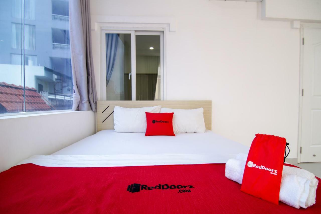 Reddoorz Near Quan Khu 7 Stadium Ho Chi Minh Zewnętrze zdjęcie