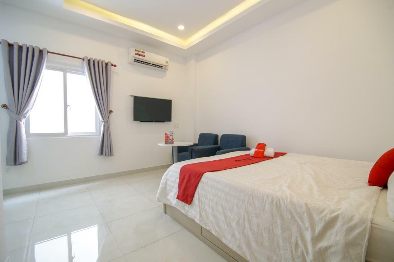 Reddoorz Near Quan Khu 7 Stadium Ho Chi Minh Zewnętrze zdjęcie